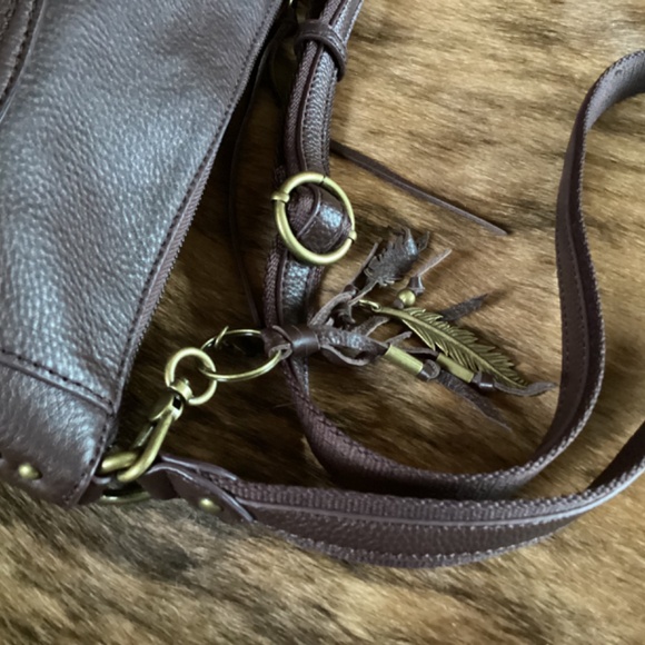 The Sak Soft Leather Feather Adjustable Crossbody Handbag - Picture 6 of 9